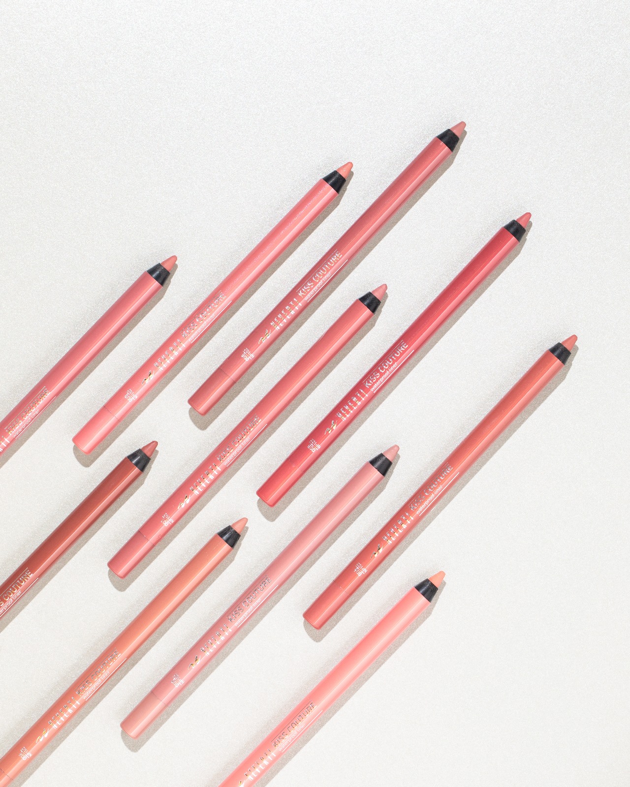 Neverti Kiss Couture Lip Liner